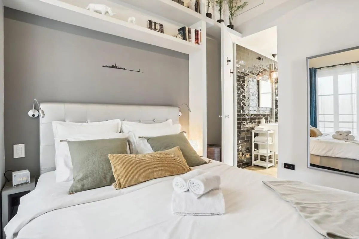 Apartament Eiffel Tower - Cityapartmentstay Paryż