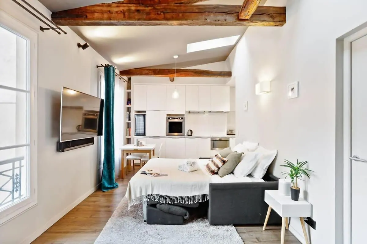 Eiffel Tower - Cityapartmentstay Appartement Parijs